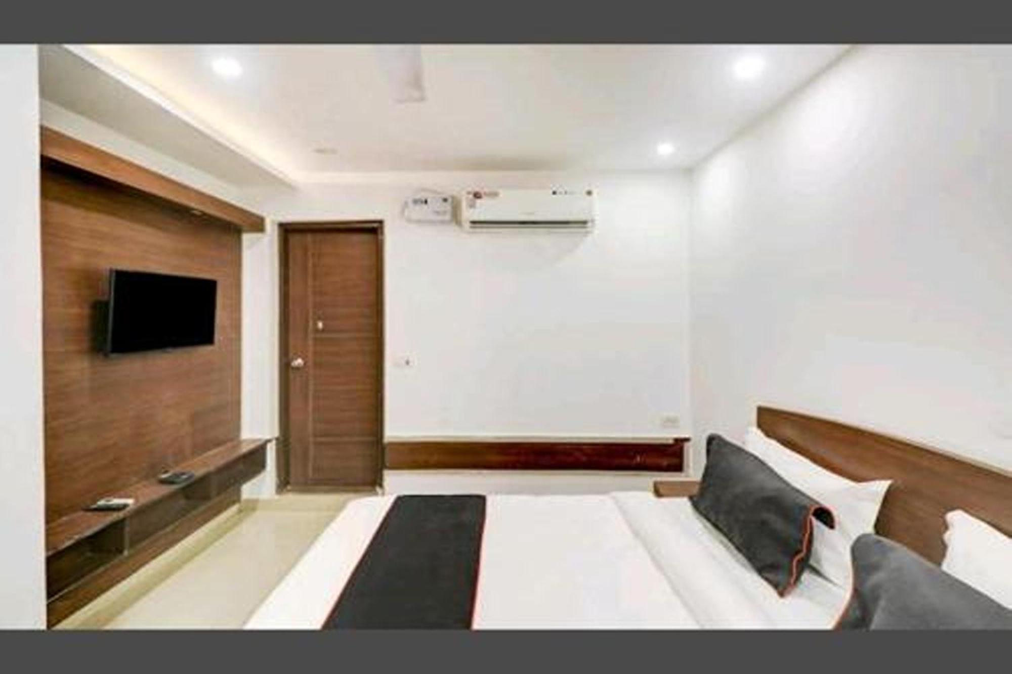 Aravali Residency B&B New Delhi Exterior photo